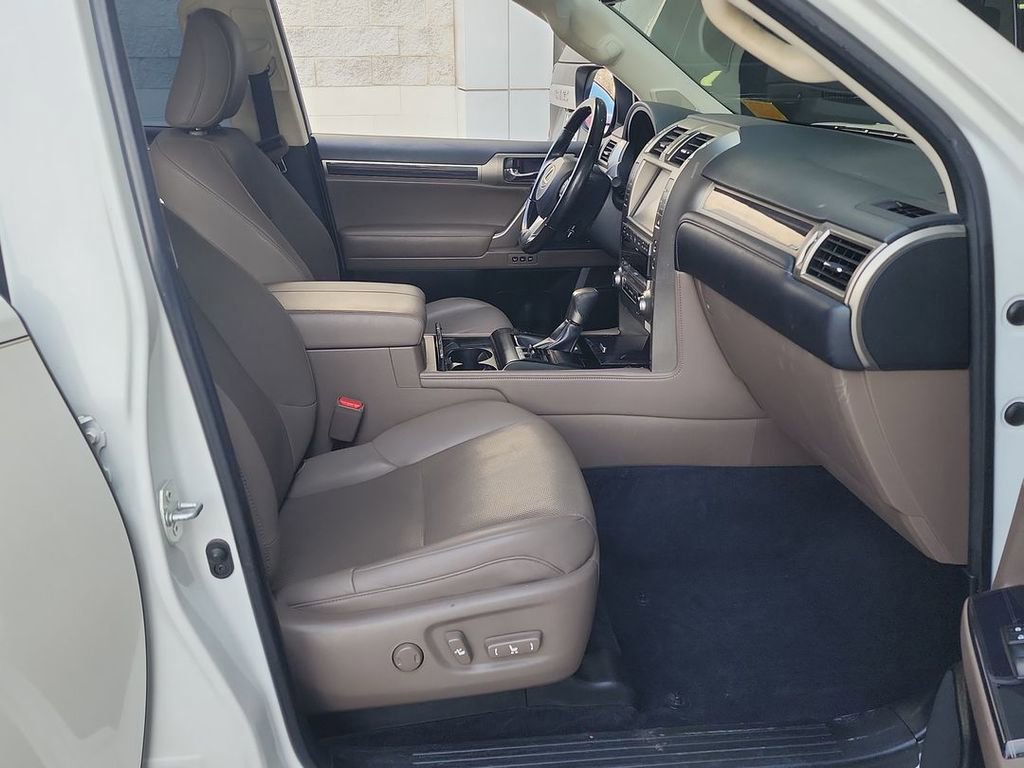 Used 2020 Lexus GX 460 Premium image 27