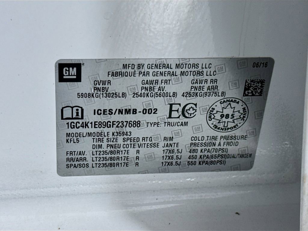 Used 2016 Chevrolet Silverado 3500 High Country w/ High Country Premium Package image 35