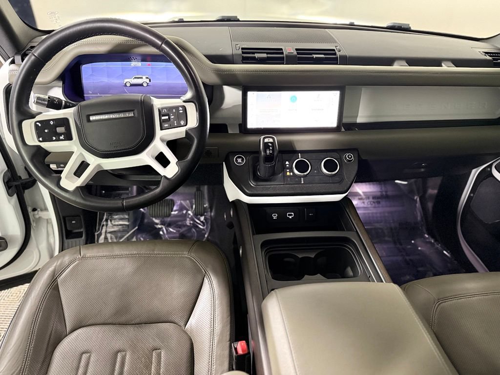 Used 2020 Land Rover Defender 110 HSE AWD/4WD image 10