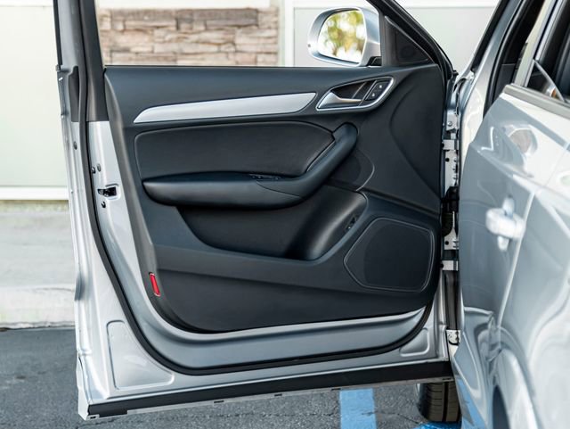 Used 2018 Audi Q3 2.0T Premium w/ Convenience Package image 14