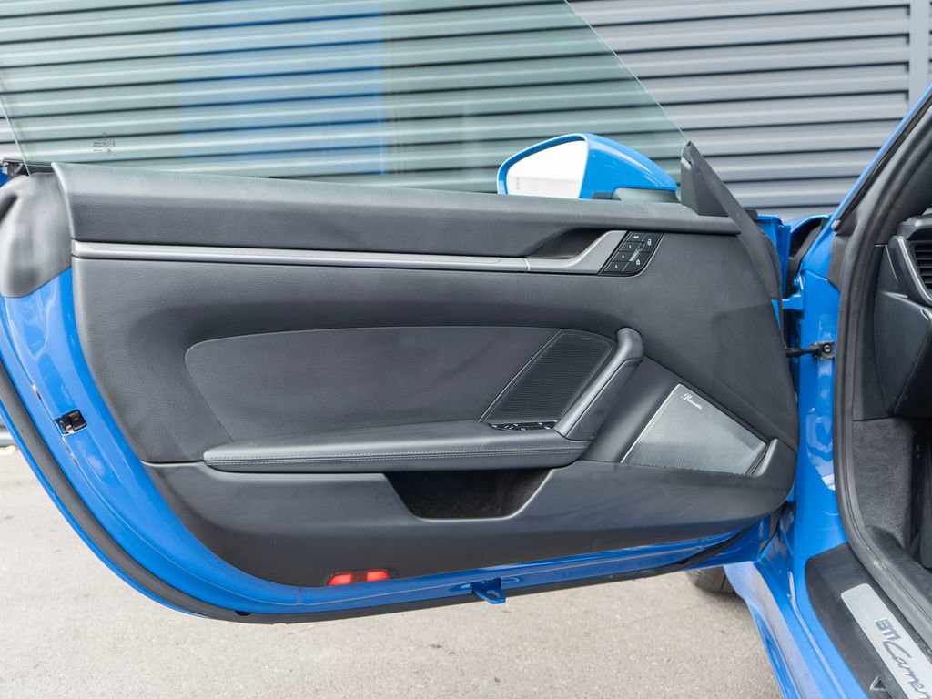 Certified 2025 Porsche 911 Carrera T image 27