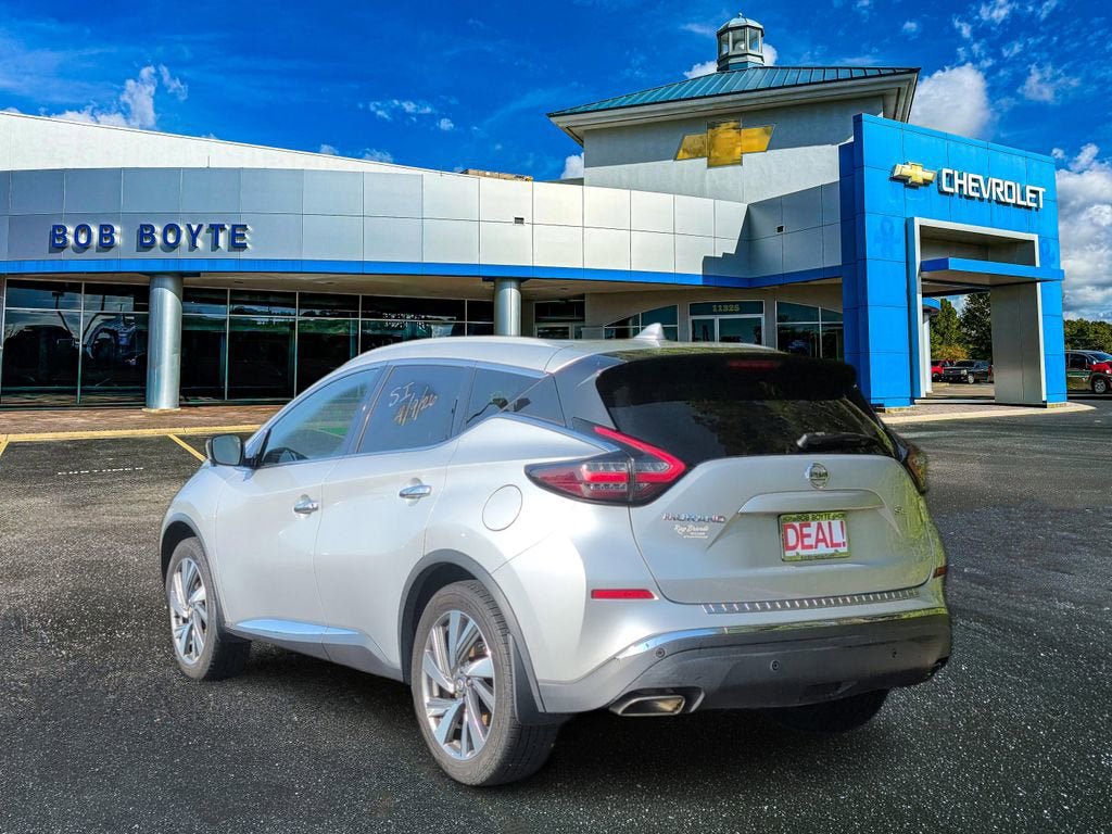 Used 2020 Nissan Murano SL w/ Moonroof Package FWD image 6