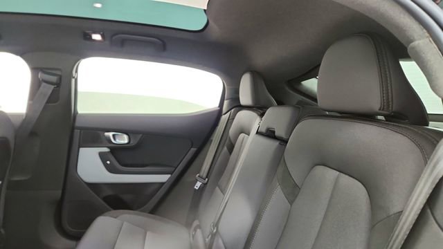 Used 2024 Polestar Polestar 2 image 28