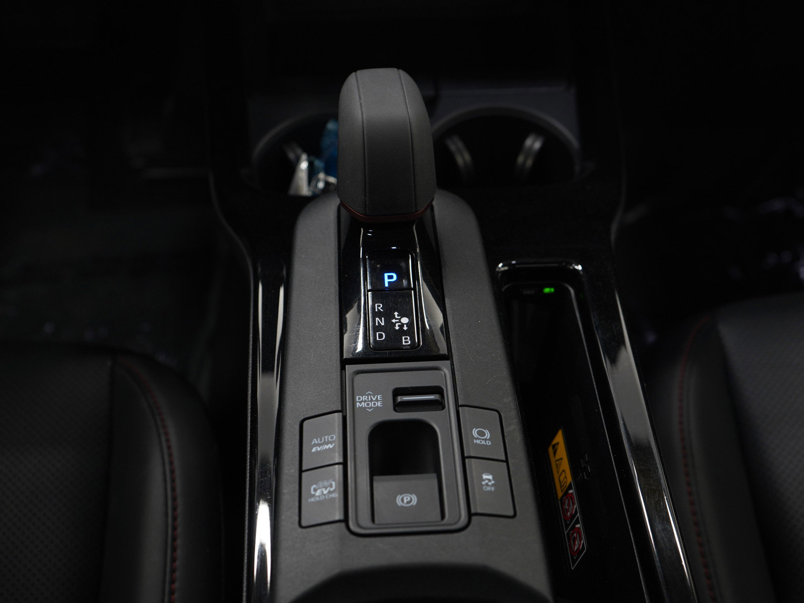 Used 2024 Toyota Prius Prime XSE Premium image 21