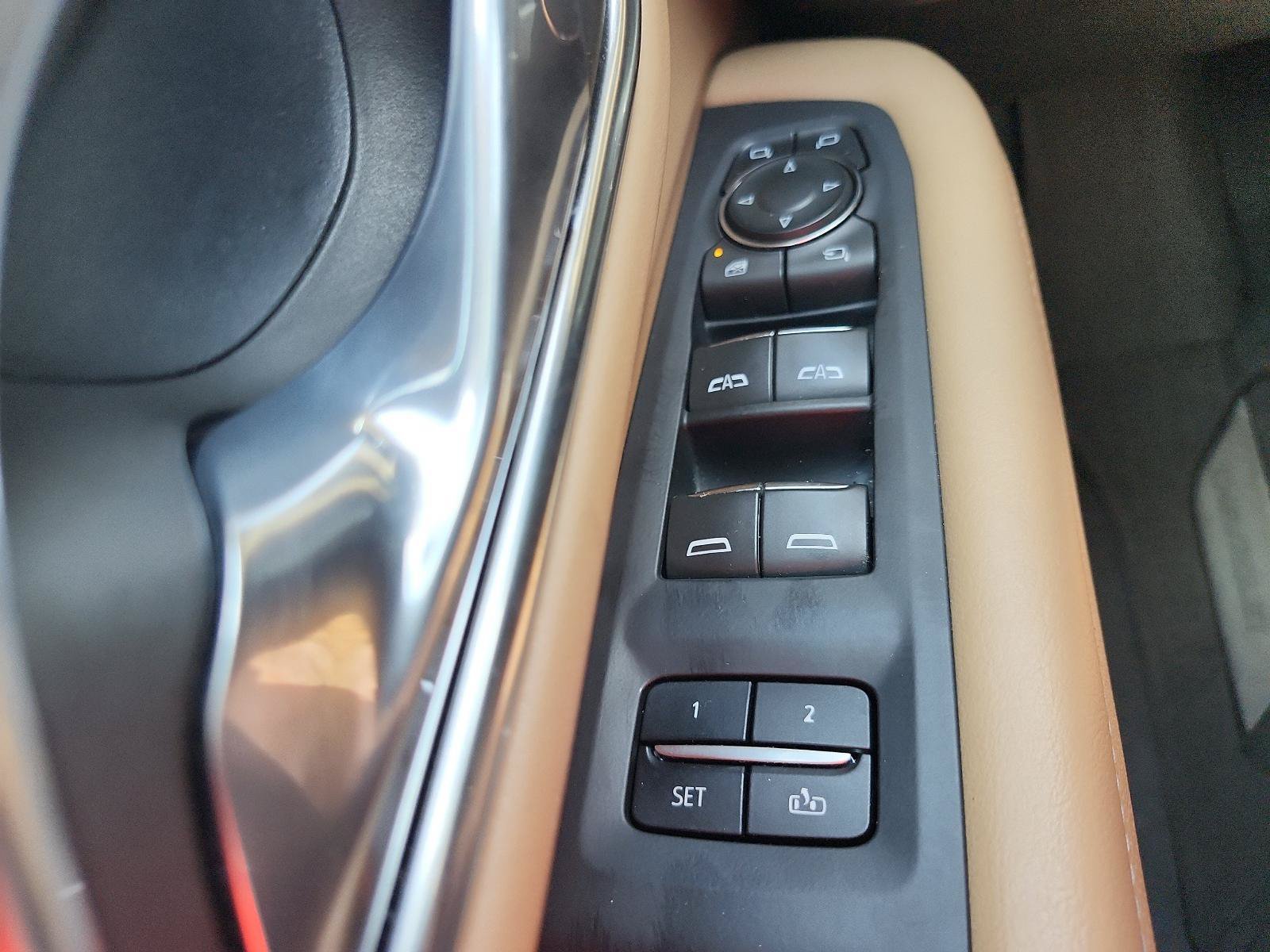 Used 2024 Chevrolet Tahoe Premier AWD/4WD image 22