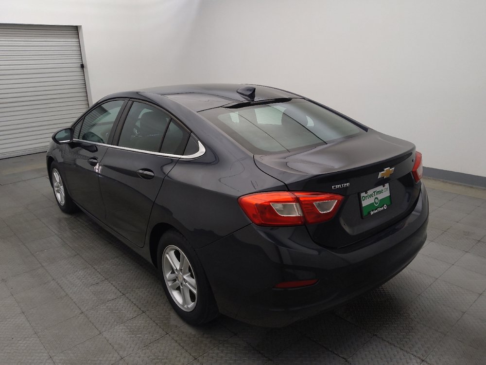 Used 2016 Chevrolet Cruze LT FWD image 5