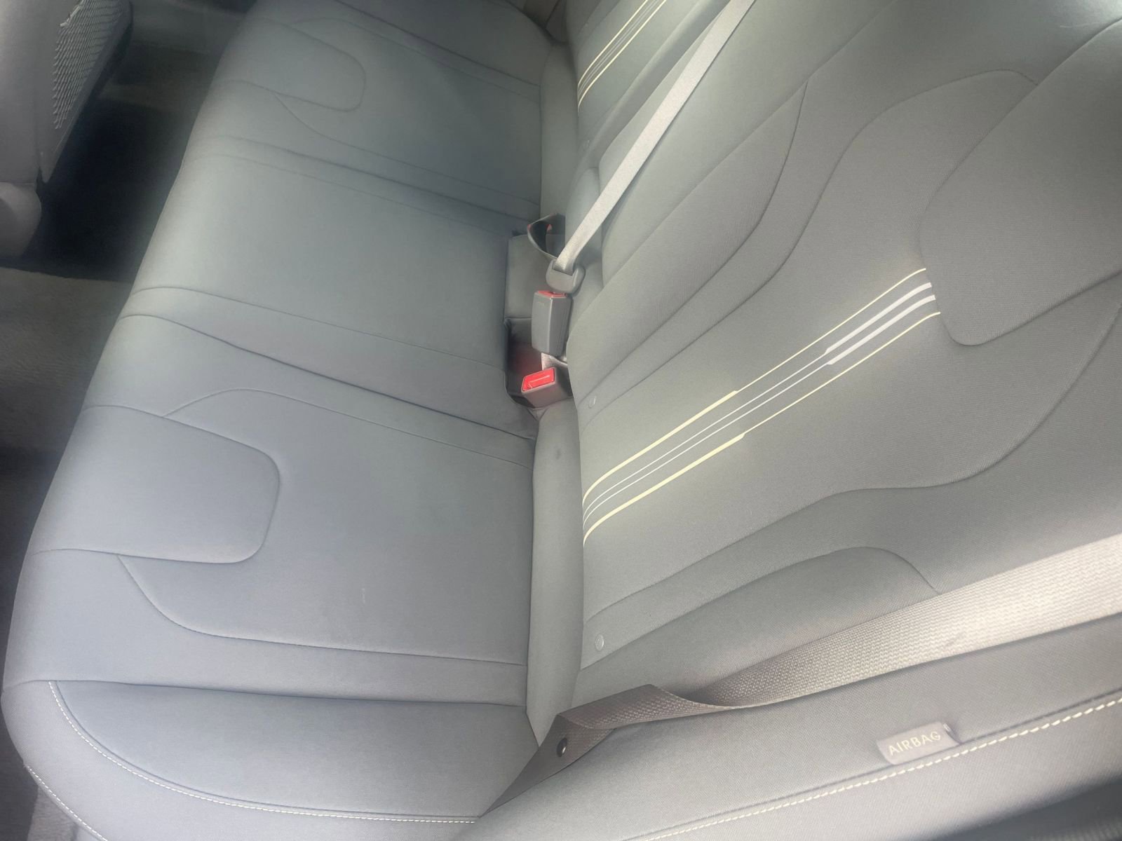 Used 2025 Hyundai Elantra SEL image 39