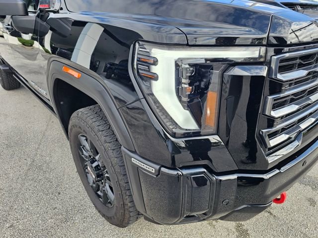 Used 2025 GMC Sierra 2500 AT4 w/ AT4 Premium Plus Package image 8