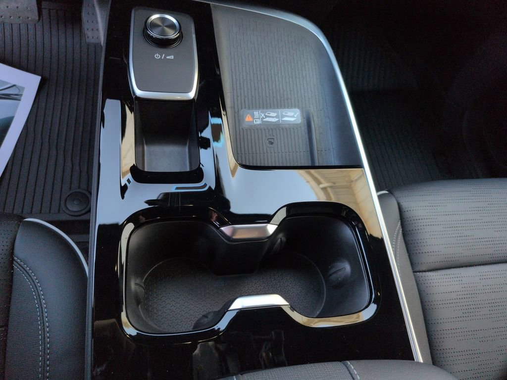 New 2025 Buick Enclave Sport Touring w/ LPO, Floor Liner Package AWD/4WD image 13