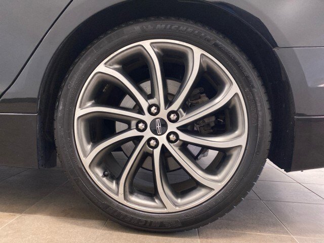 Used 2019 Lincoln MKZ Reserve w/ Reserve Plus Package AWD/4WD image 24