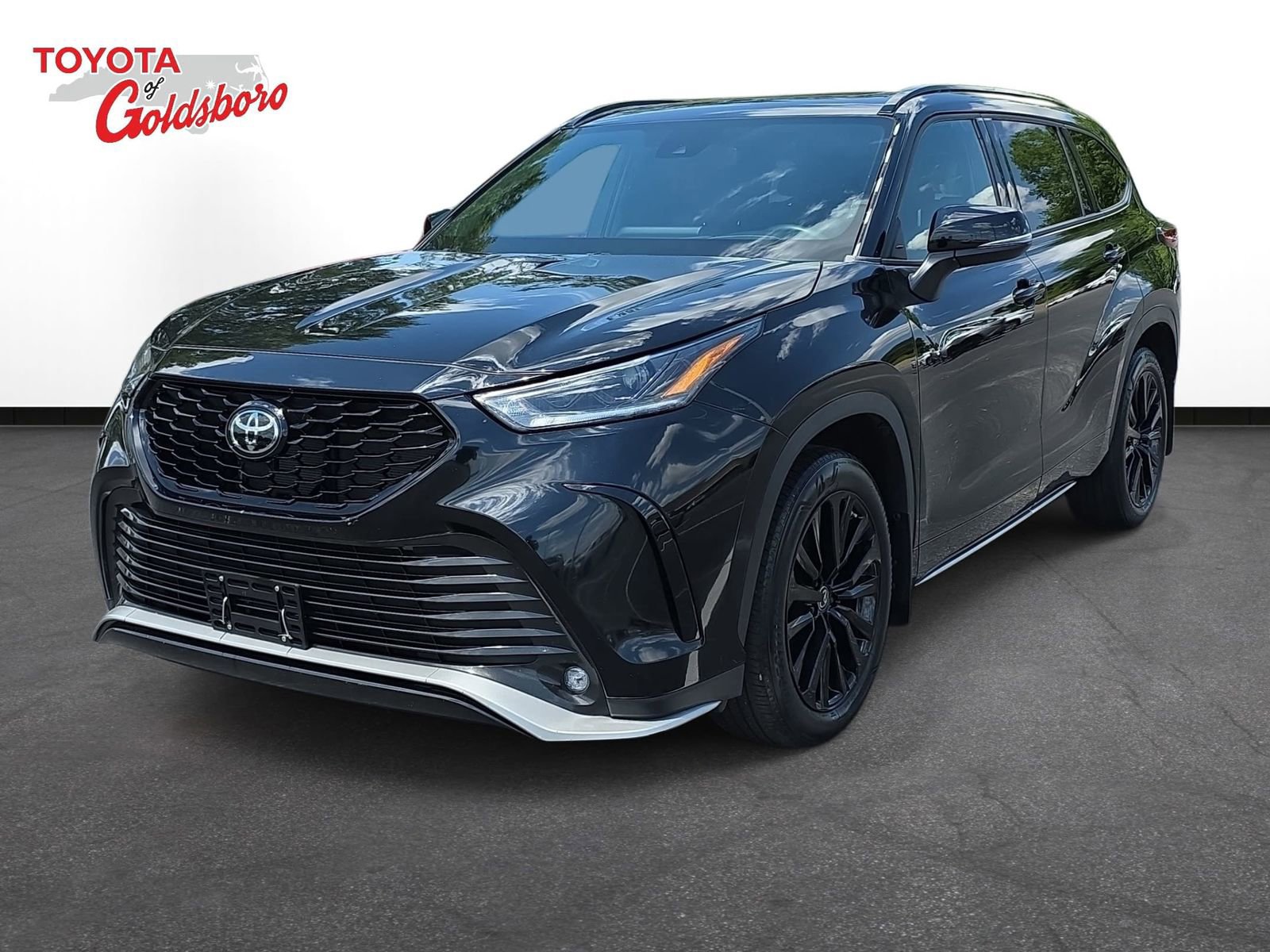 Used 2023 Toyota Highlander XSE FWD video 1