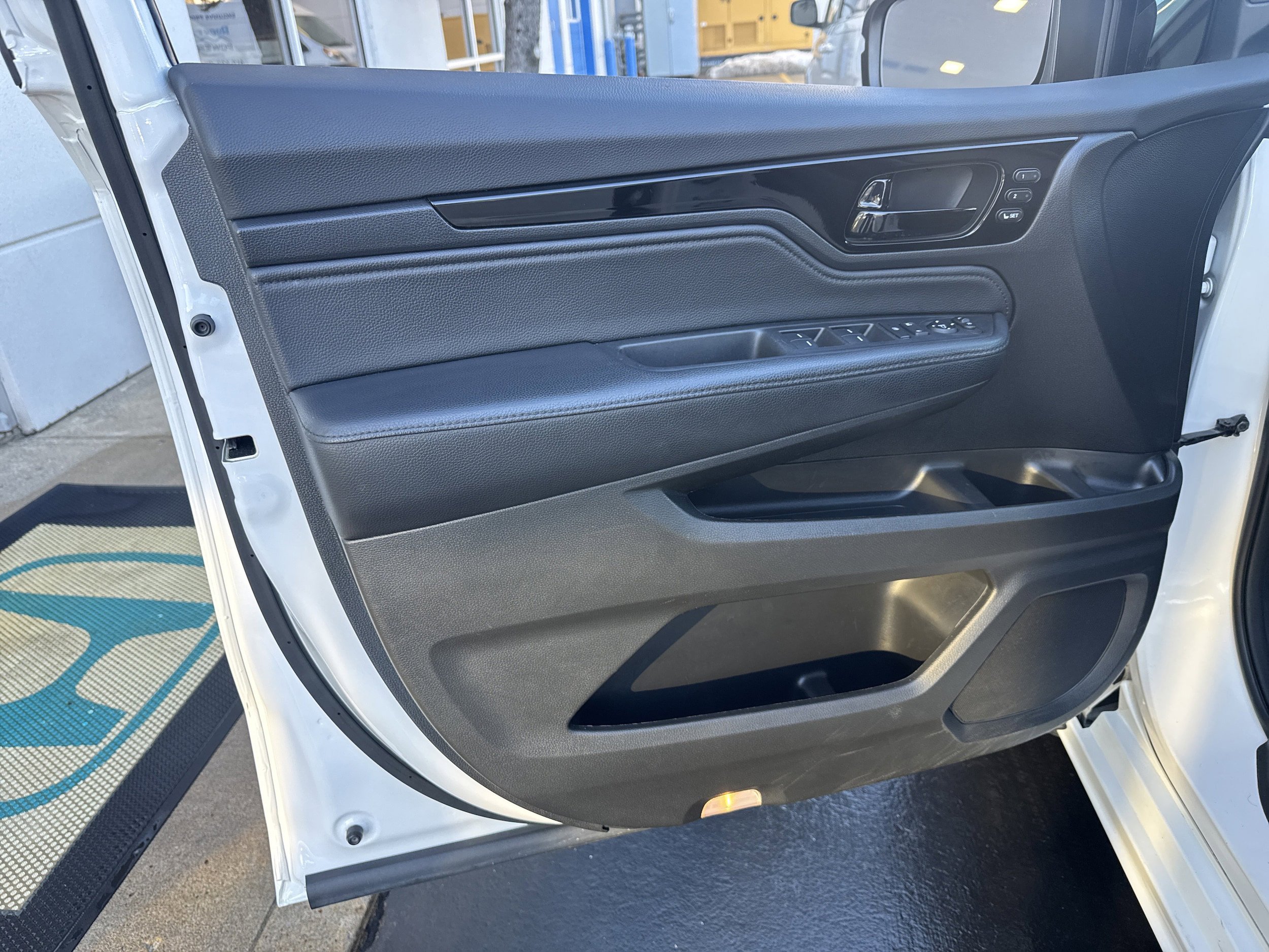 Used 2024 Honda Odyssey Touring image 8