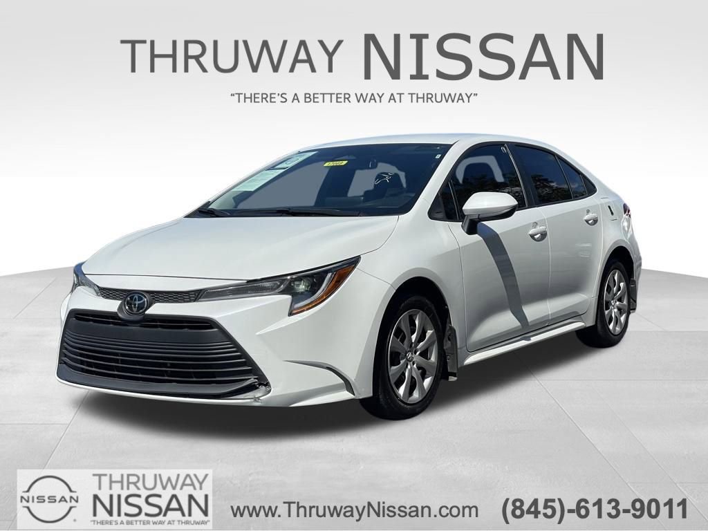 Used 2025 Toyota Corolla LE