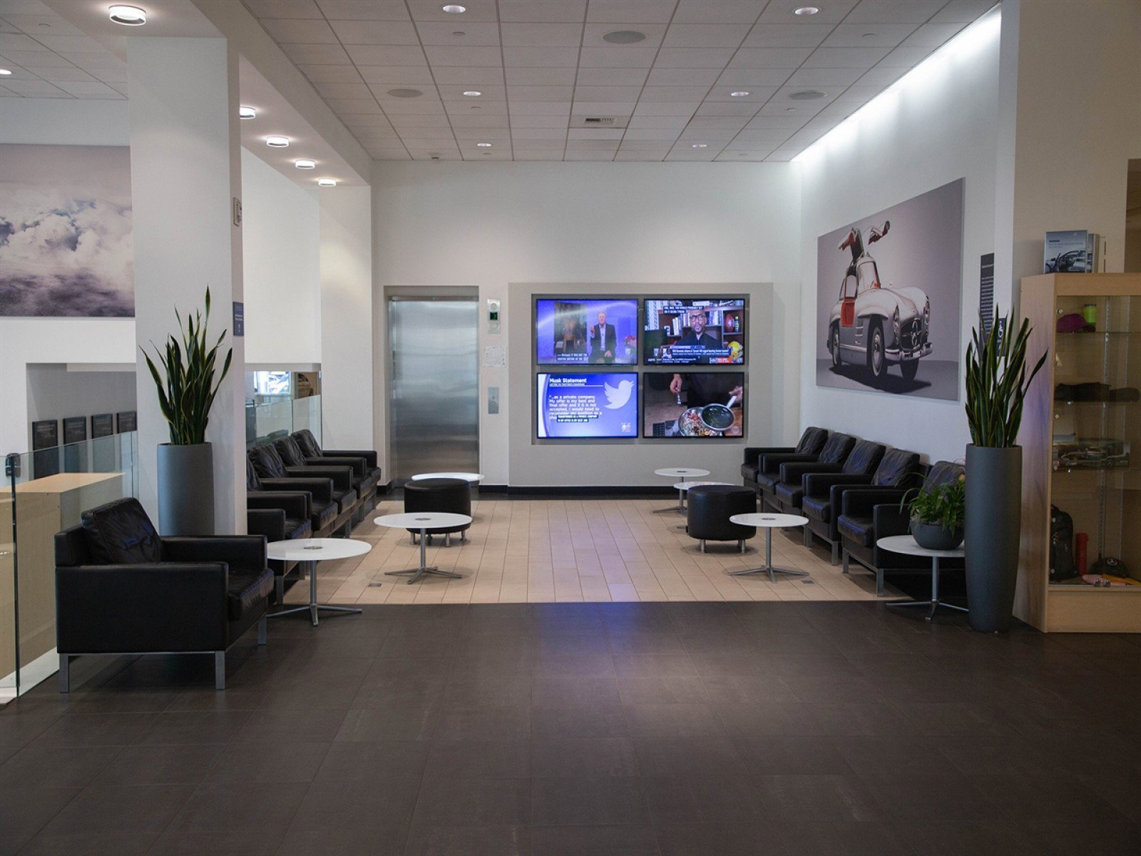 Certified 2024 Mercedes-Benz C 300 Sedan image 32