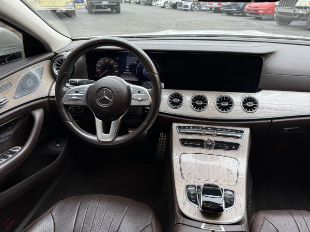 Used 2020 Mercedes-Benz CLS 450 w/ Premium Package image 30