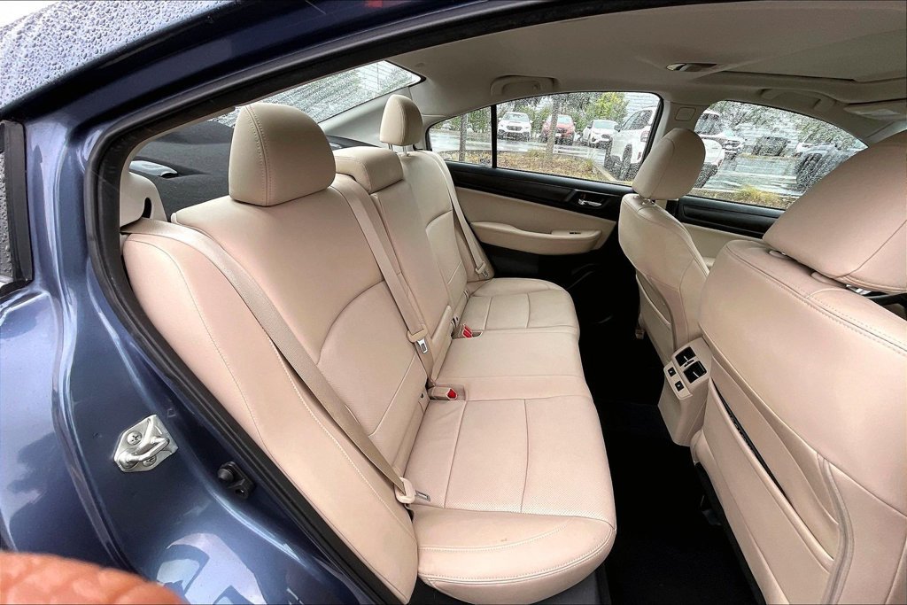 Used 2015 Subaru Legacy 2.5i Limited AWD/4WD image 31