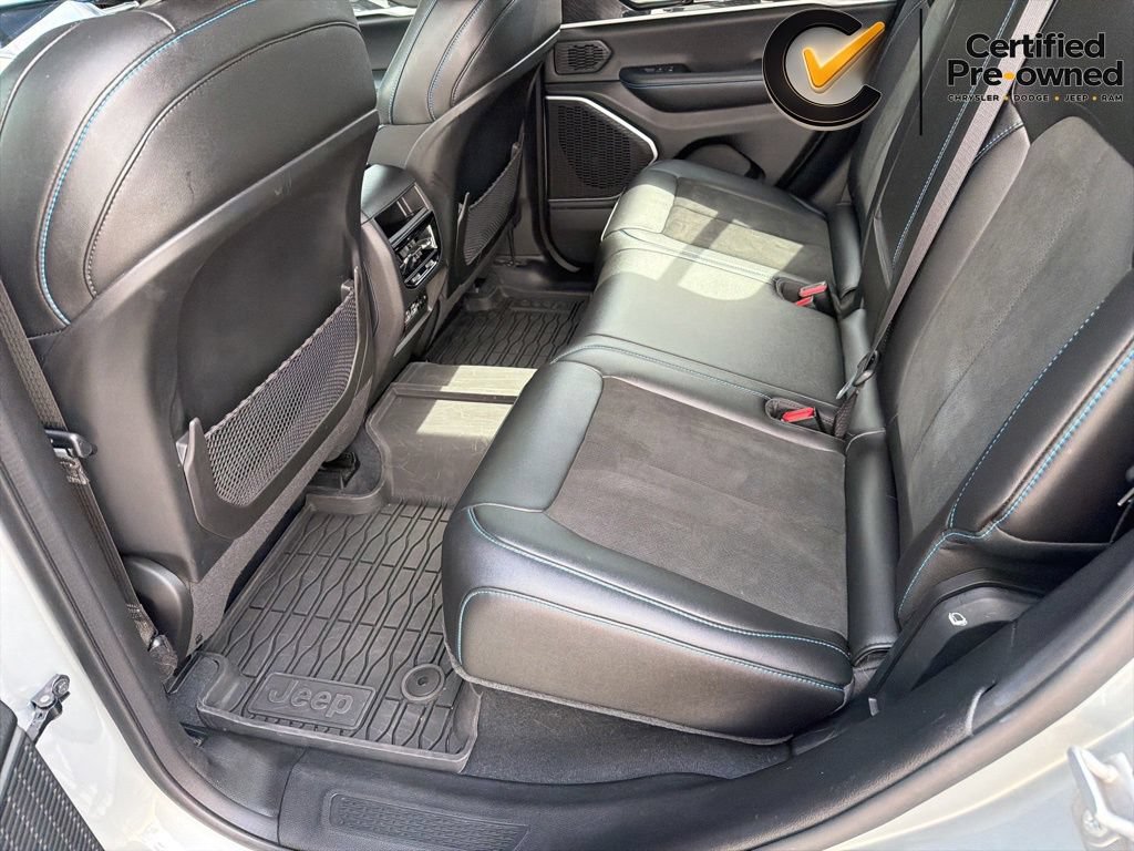Used 2022 Jeep Grand Cherokee Trailhawk AWD/4WD image 51