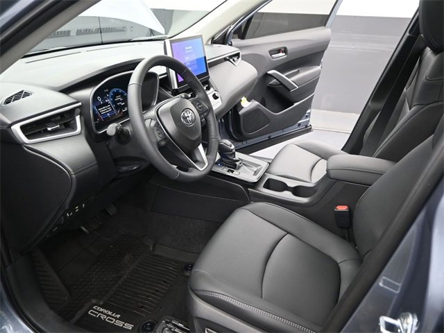 New 2026 Toyota Corolla Cross XLE w/ Convenience Package image 4
