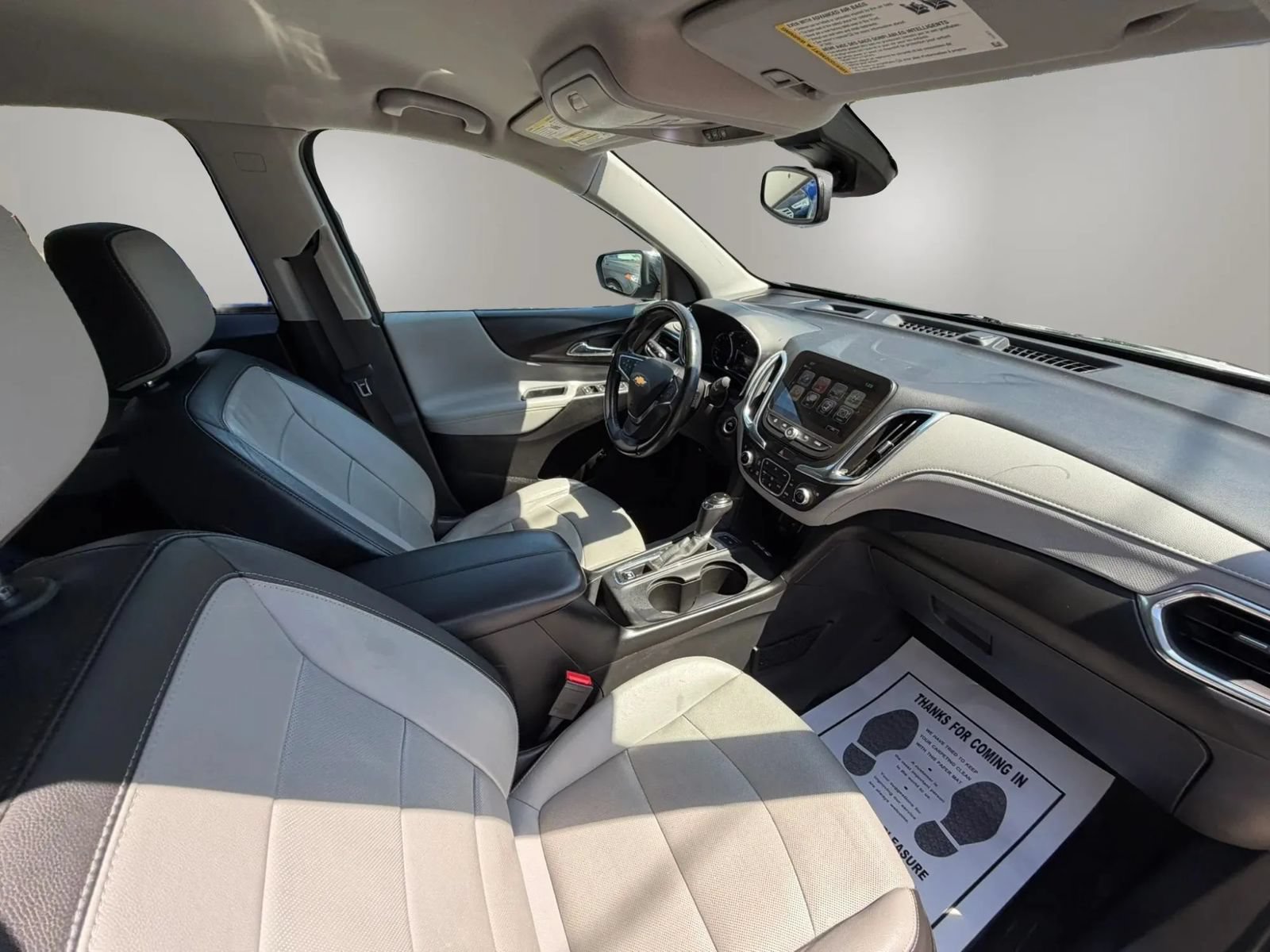 Used 2018 Chevrolet Equinox Premier AWD/4WD image 33
