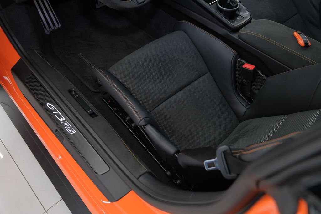 Used 2025 Porsche 911 GT3 RS RWD image 24