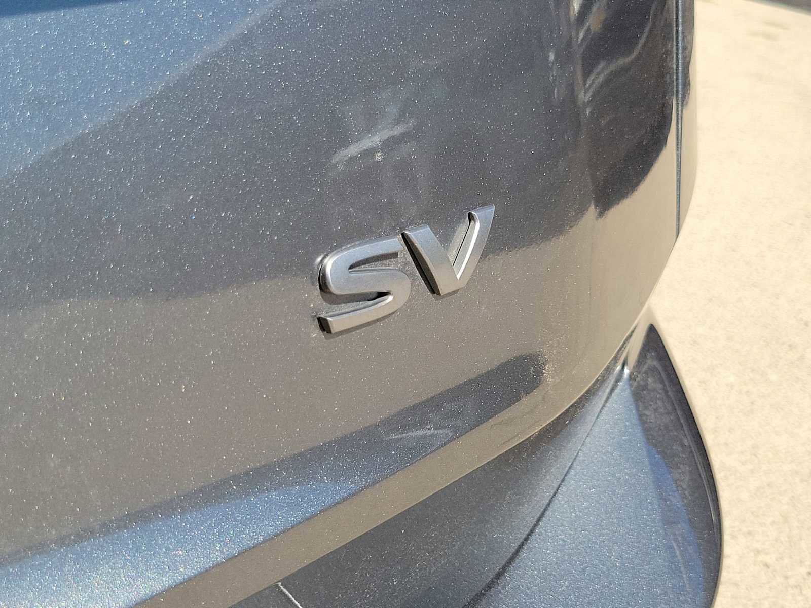 Used 2024 Nissan Rogue SV image 11