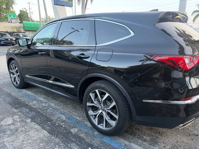 Used 2024 Acura MDX SH-AWD w/ Technology Package image 5