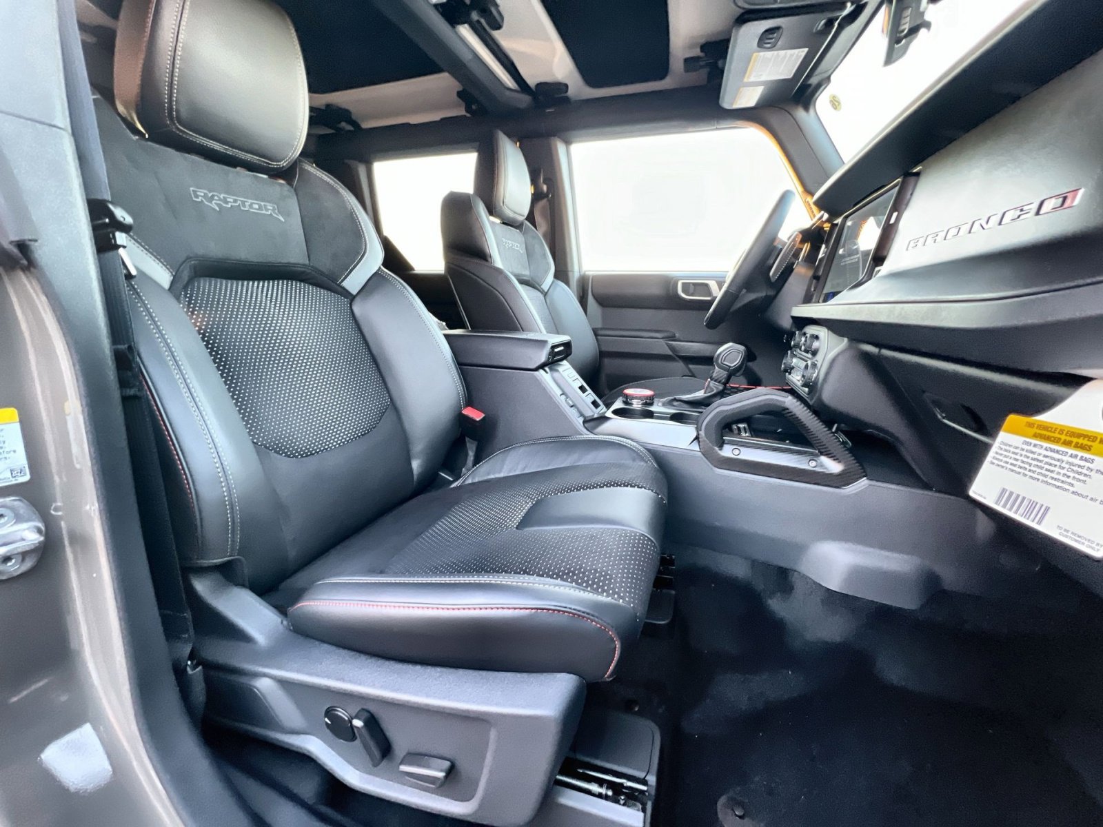 New 2025 Ford Bronco Raptor w/ Interior Carbon Fiber Pack image 26