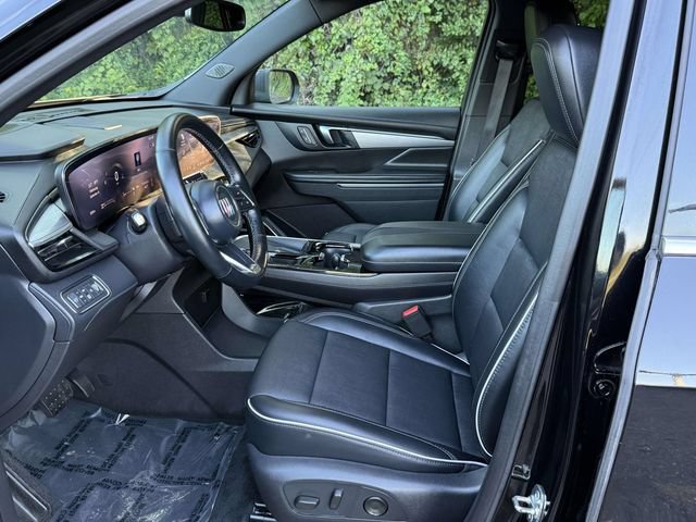 Certified 2025 Buick Enclave Preferred AWD/4WD image 10