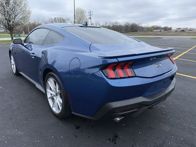 Used 2024 Ford Mustang GT Premium image 4