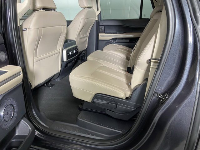Used 2024 Ford Expedition Max Limited image 18