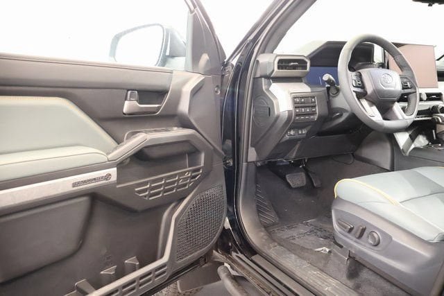 New 2026 Toyota Tacoma 4x4 Double Cab Hybrid image 10