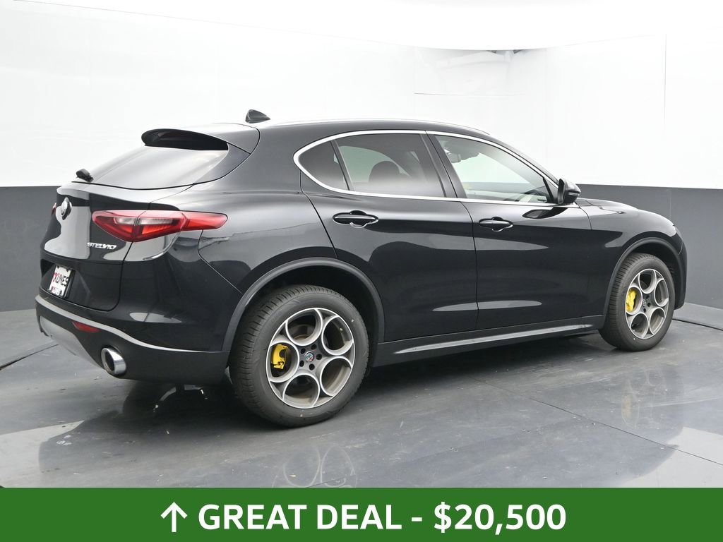 Used 2020 Alfa Romeo Stelvio Sport w/ Cold Weather Package image 12