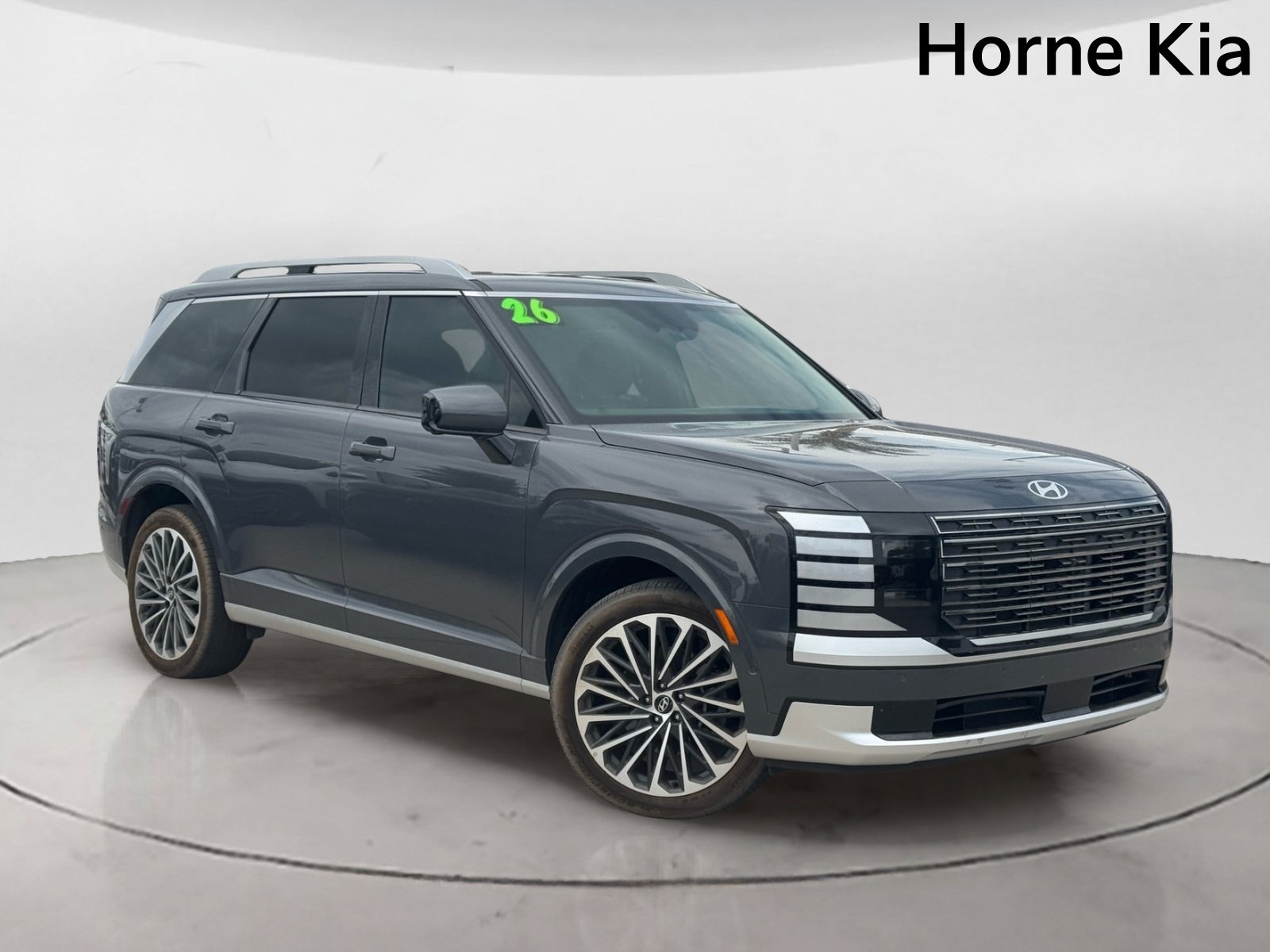 Used 2026 Hyundai Palisade Calligraphy FWD image 2