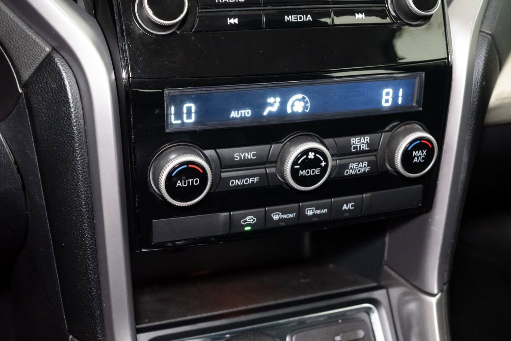 Used 2019 Subaru Ascent 8-Passenger image 18