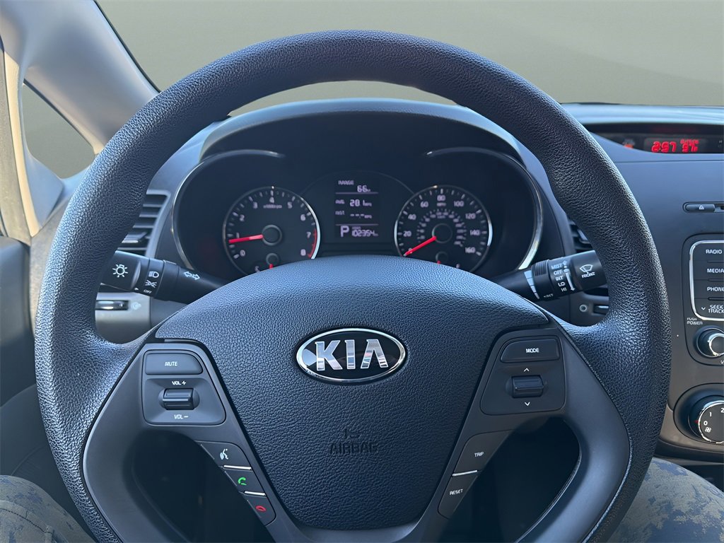 Used 2015 Kia Forte LX image 14