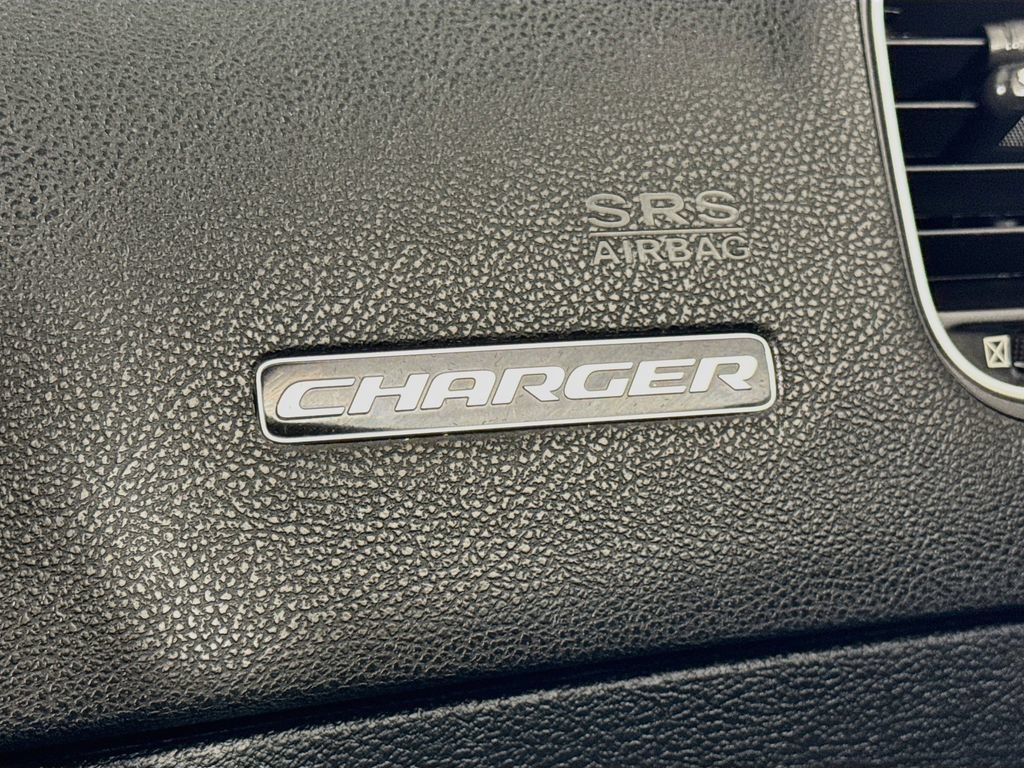 Used 2016 Dodge Charger SXT w/ AWD Plus Group image 19