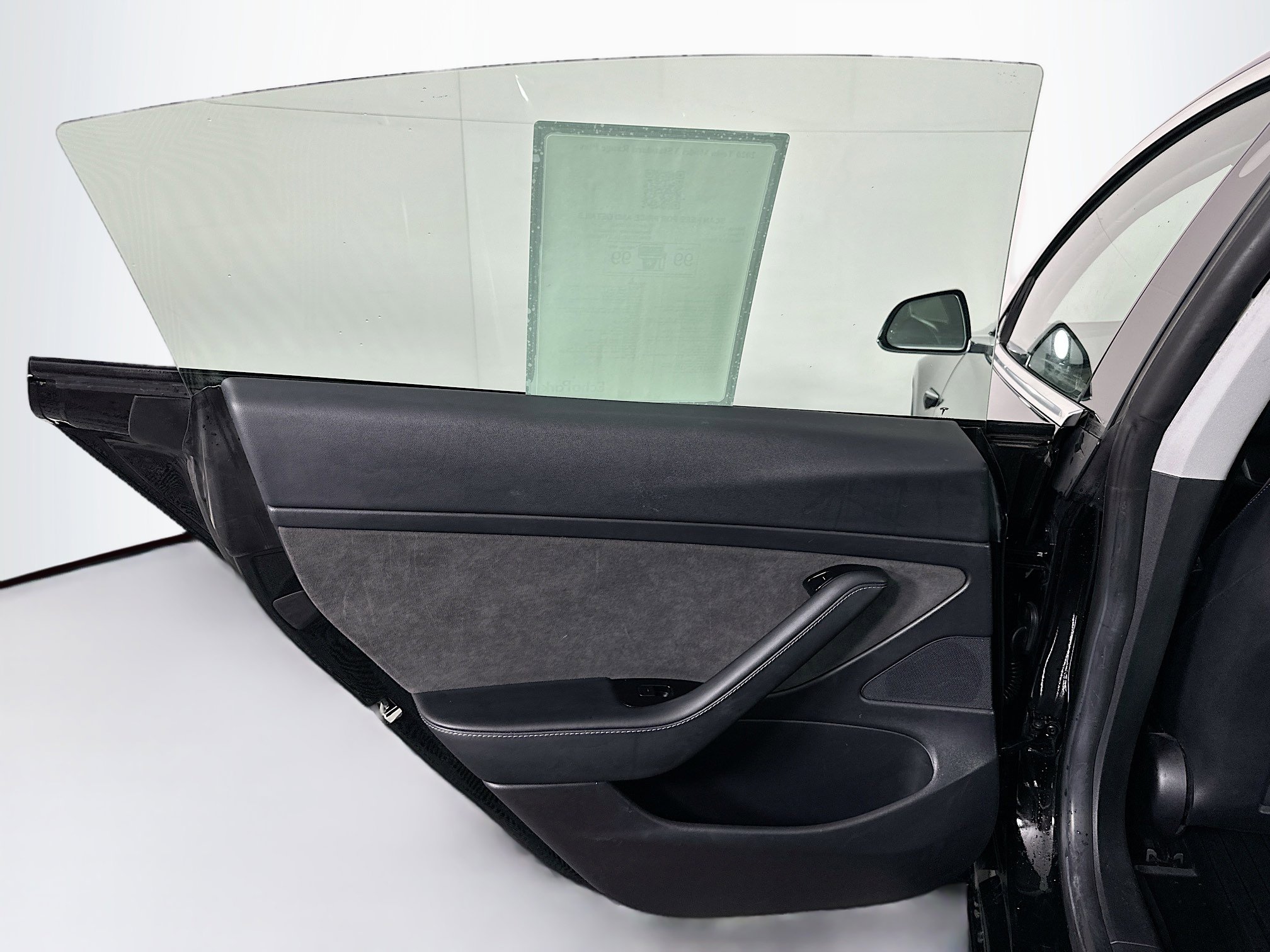 Used 2020 Tesla Model 3 Standard Range Plus image 26