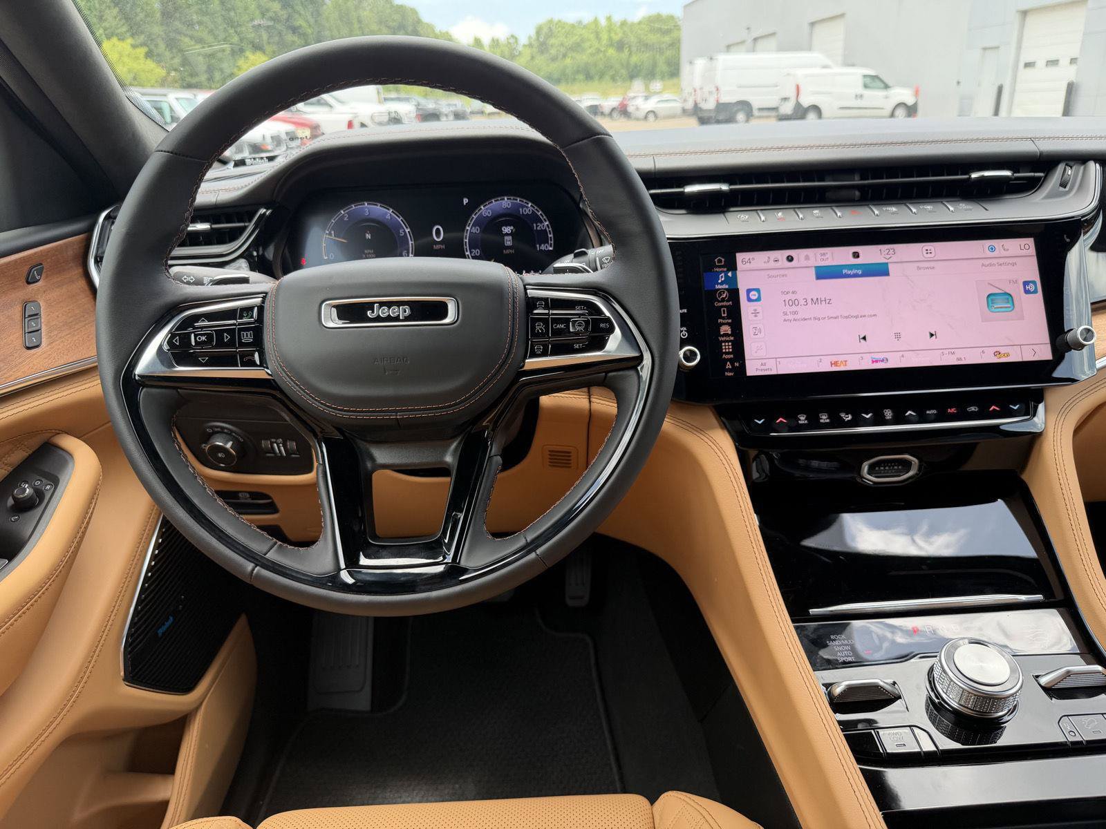 New 2026 Jeep Grand Cherokee Summit AWD/4WD image 8