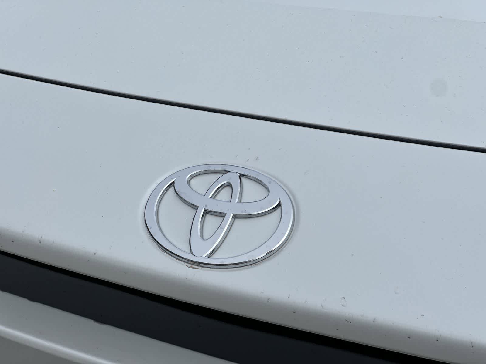 Used 2026 Toyota bZ AWD/4WD image 13