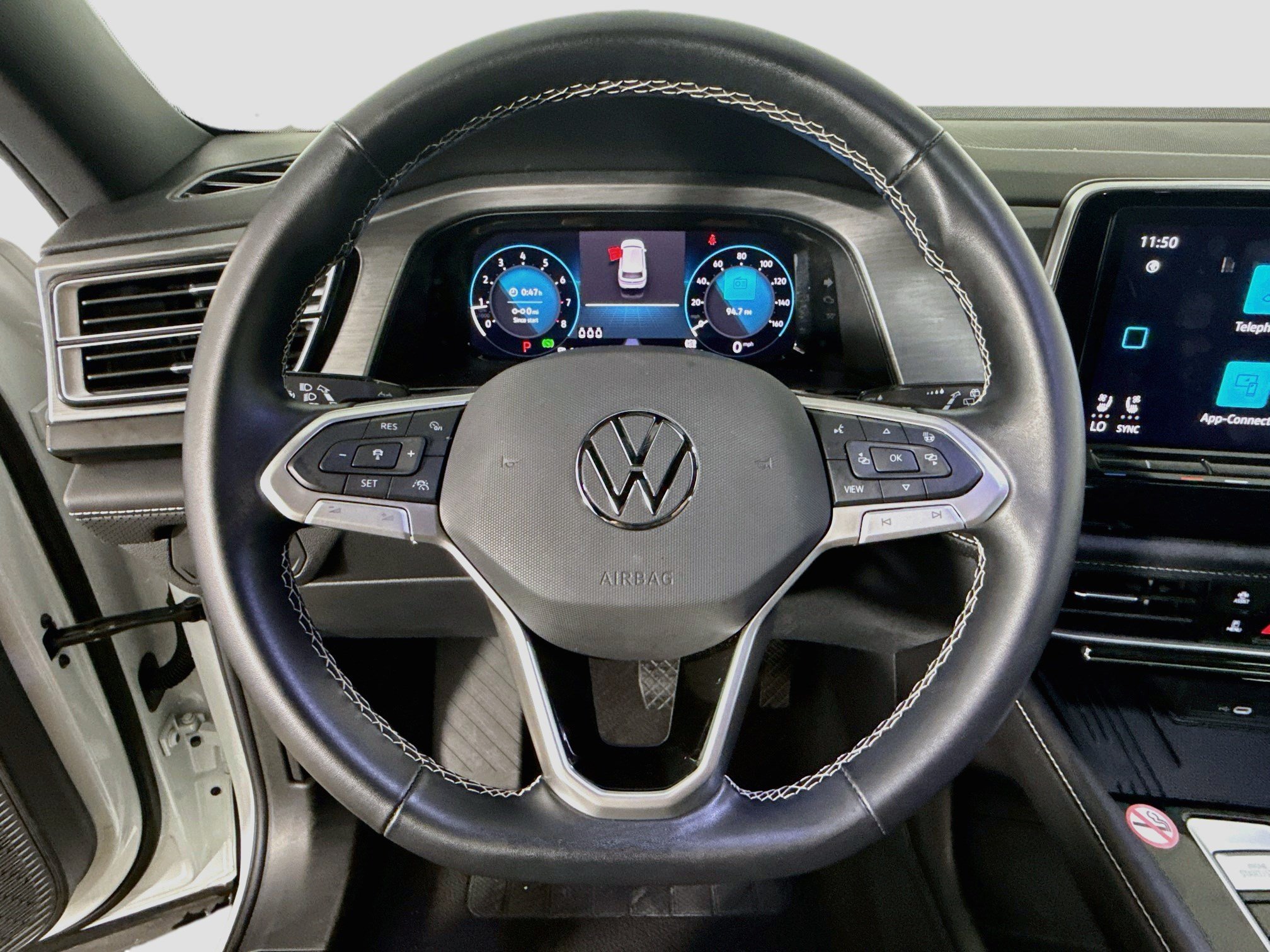 Used 2026 Volkswagen Atlas Cross Sport SE FWD image 13