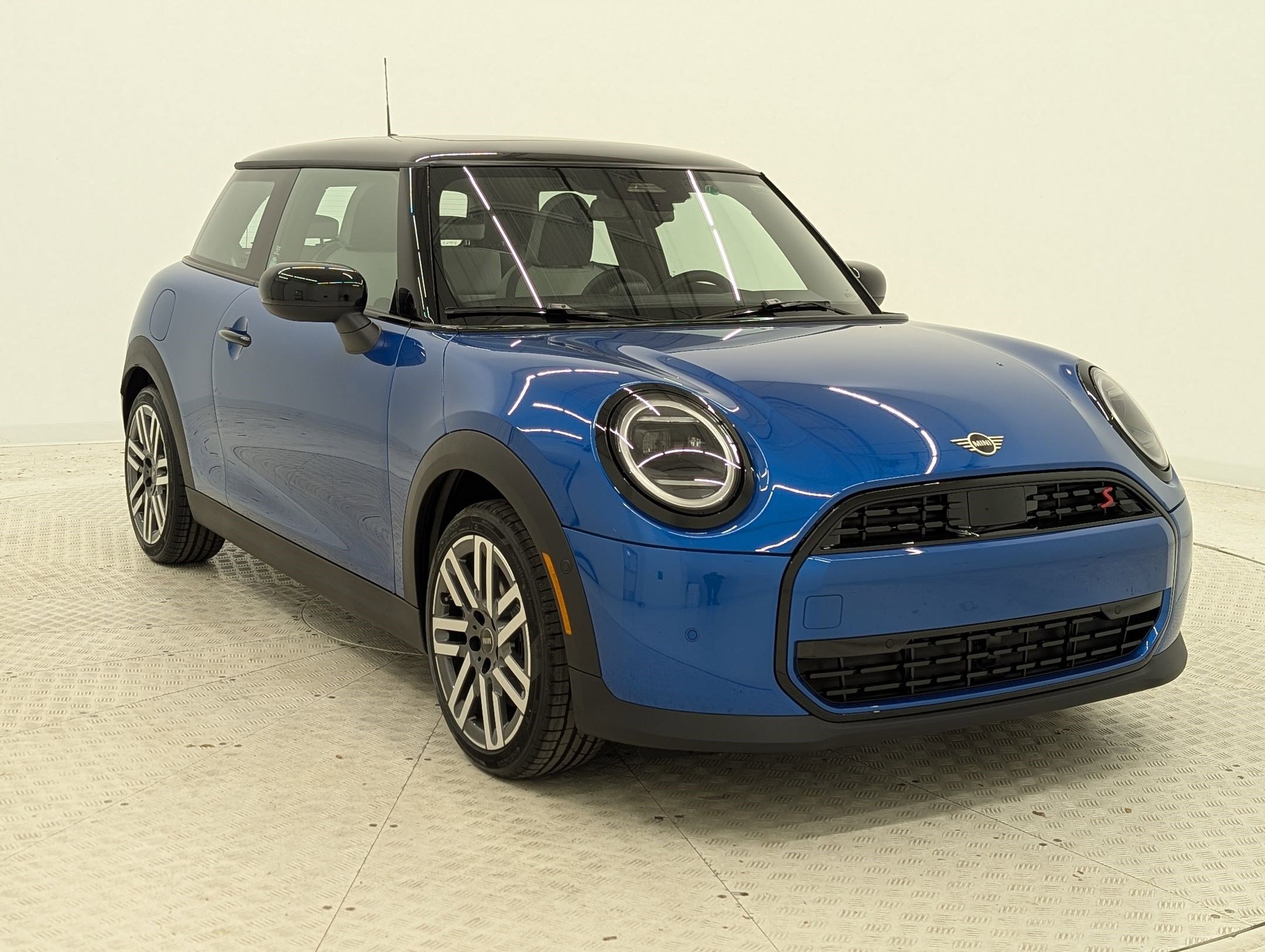 New 2026 MINI Cooper S image 7