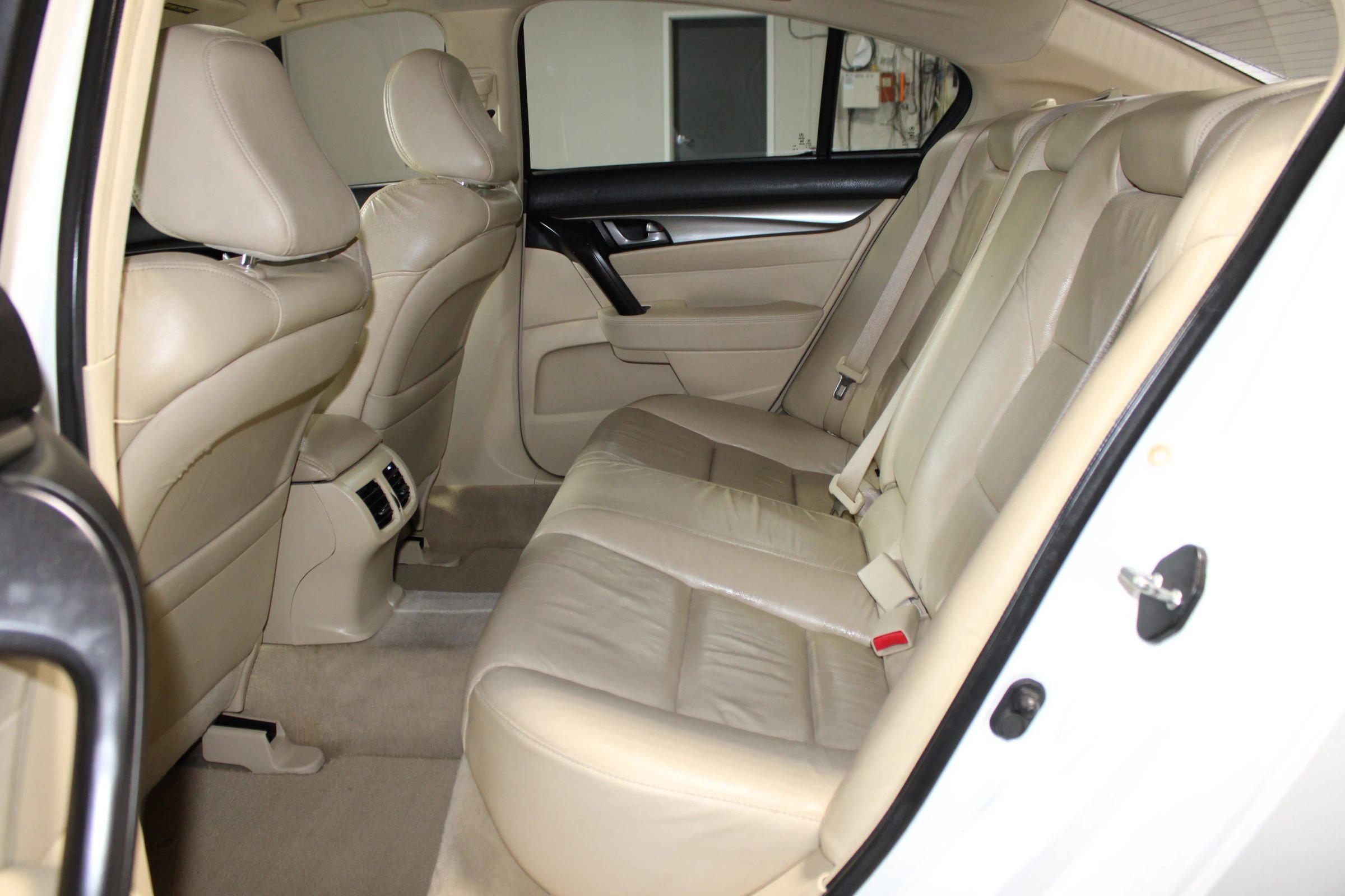 Used 2010 Acura TL FWD image 24