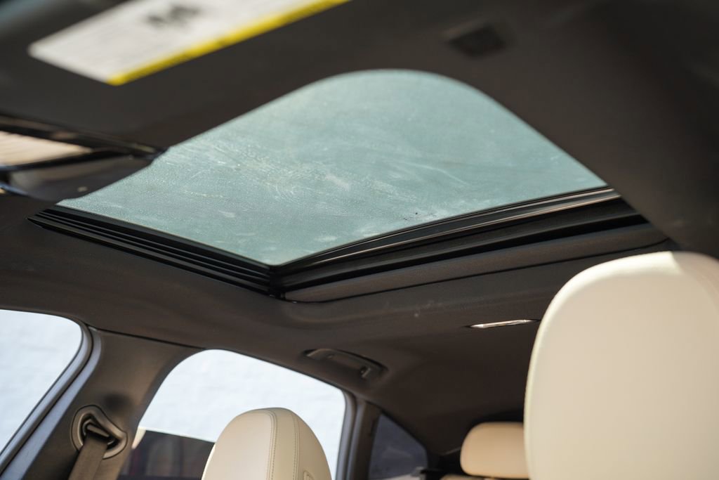 Used 2023 BMW i4 eDrive40 image 35