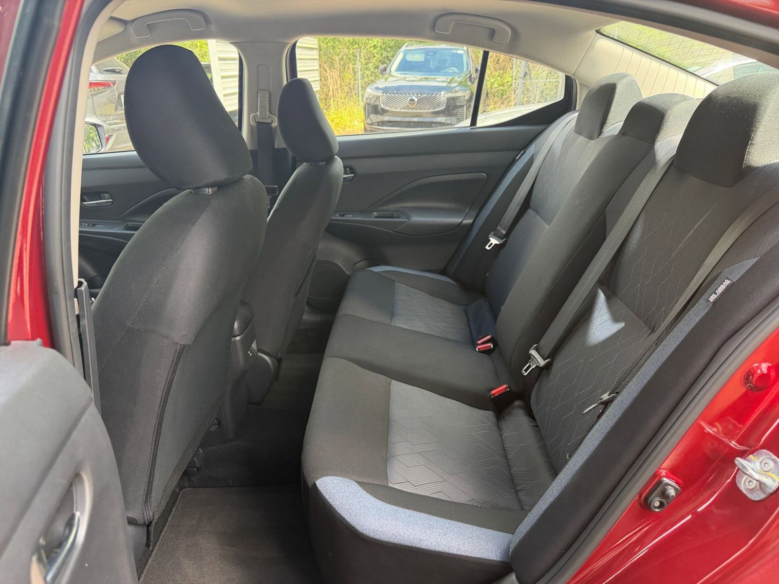 Used 2025 Nissan Versa SV FWD image 23