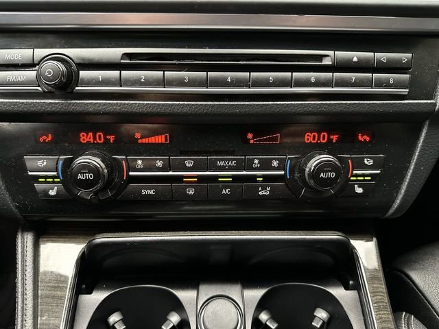 Used 2014 BMW 550i xDrive Sedan image 19