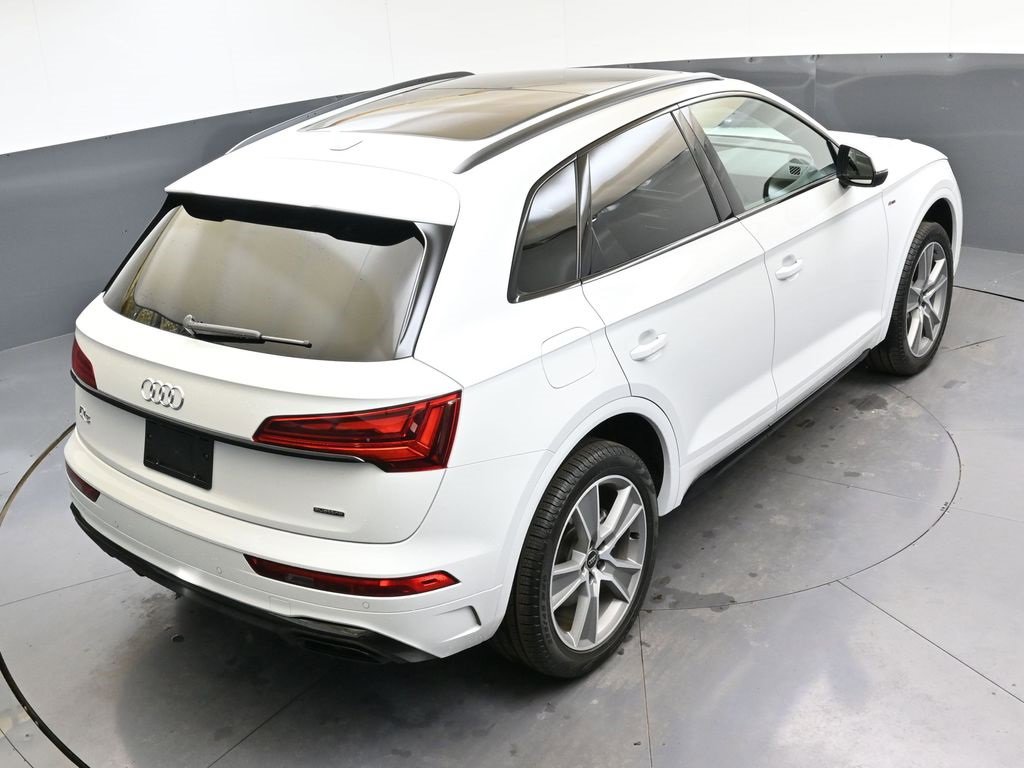 Certified 2025 Audi Q5 2.0T Premium w/ Convenience Plus Package image 51