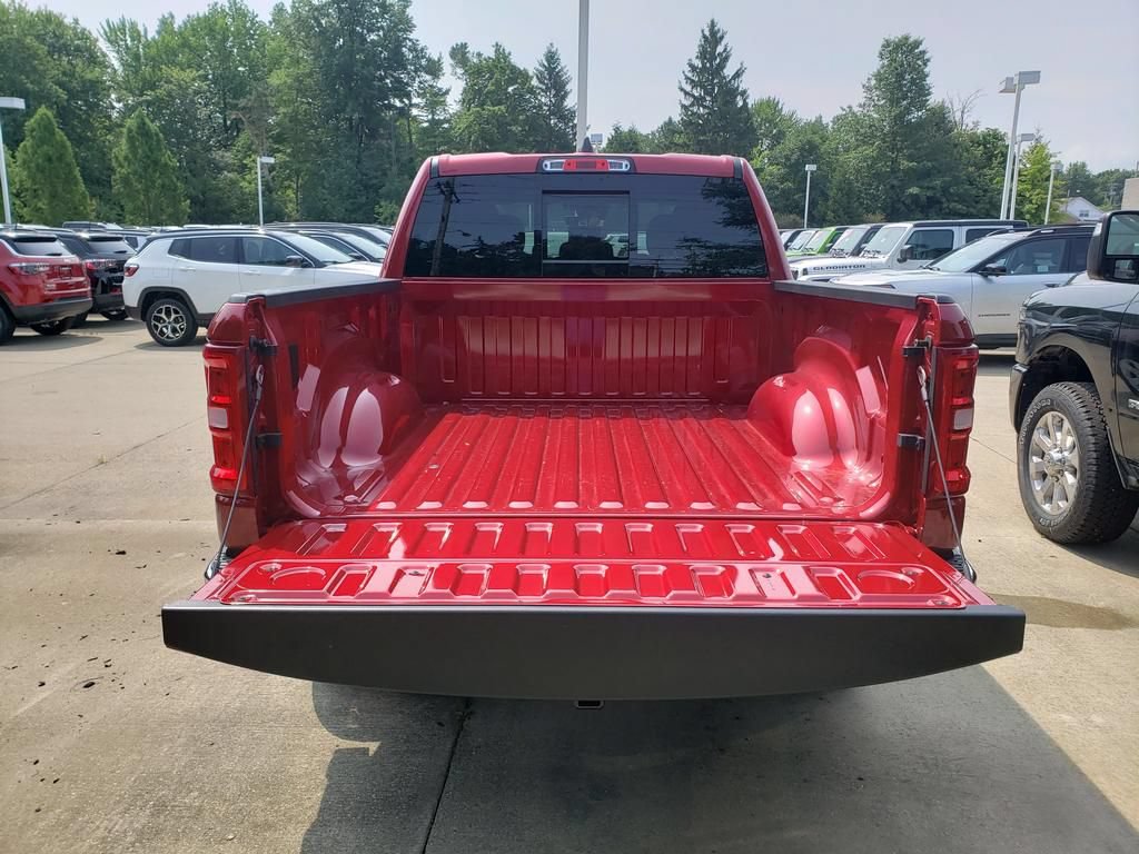 New 2026 RAM 1500 Big Horn AWD/4WD image 6