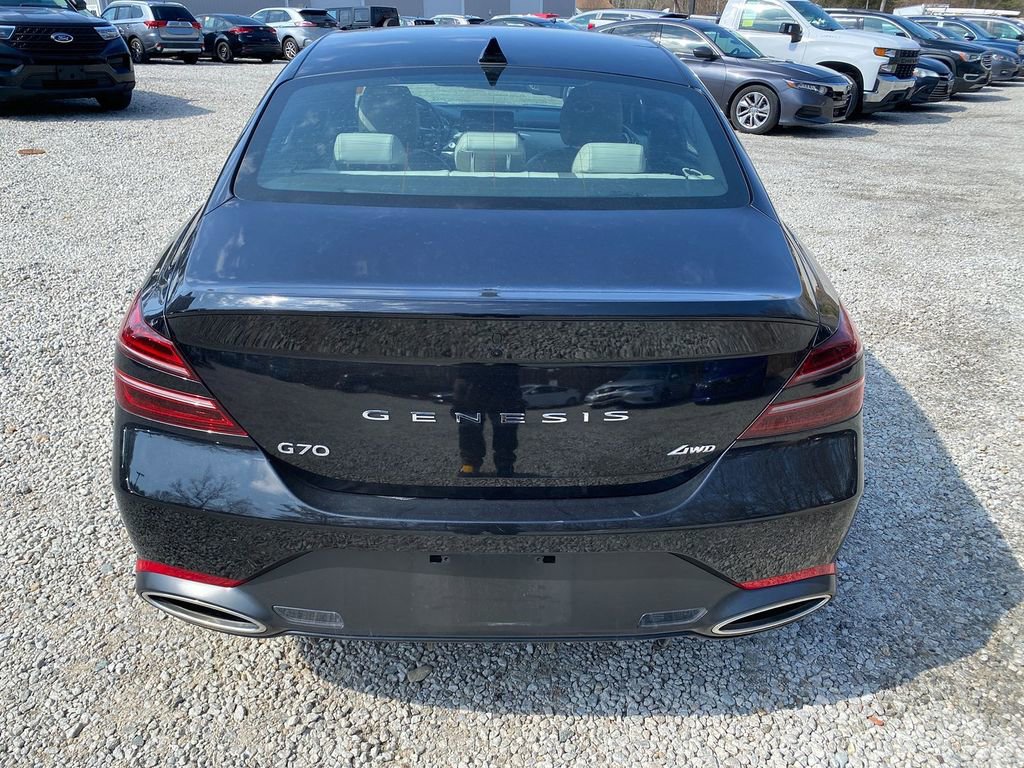 Used 2024 Genesis G70 2.5T image 6