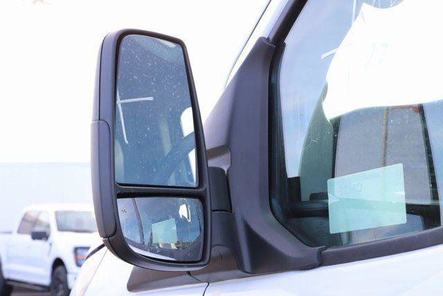 New 2026 Ford Transit 250 148 Medium Roof image 9