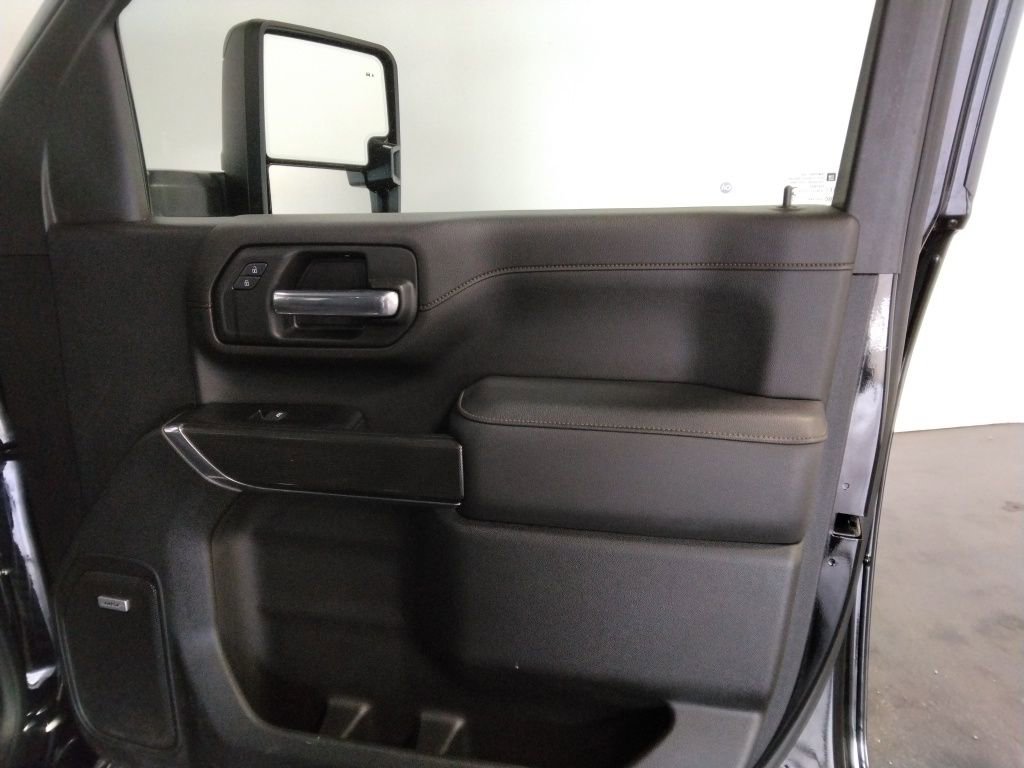 Used 2023 GMC Sierra 2500 AT4 w/ AT4 Preferred Package image 45